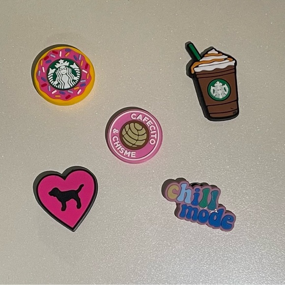 10pc Croc Charm Set - Picture 2 of 2